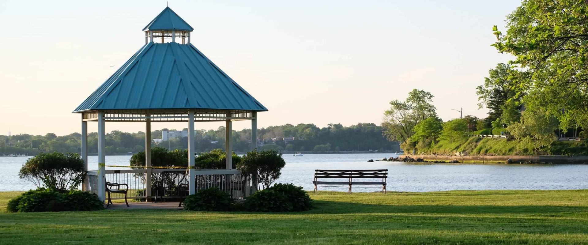 What are the Safest Neighborhoods in Suffolk County?